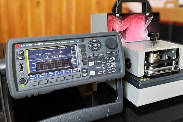 Máy đo điện trở